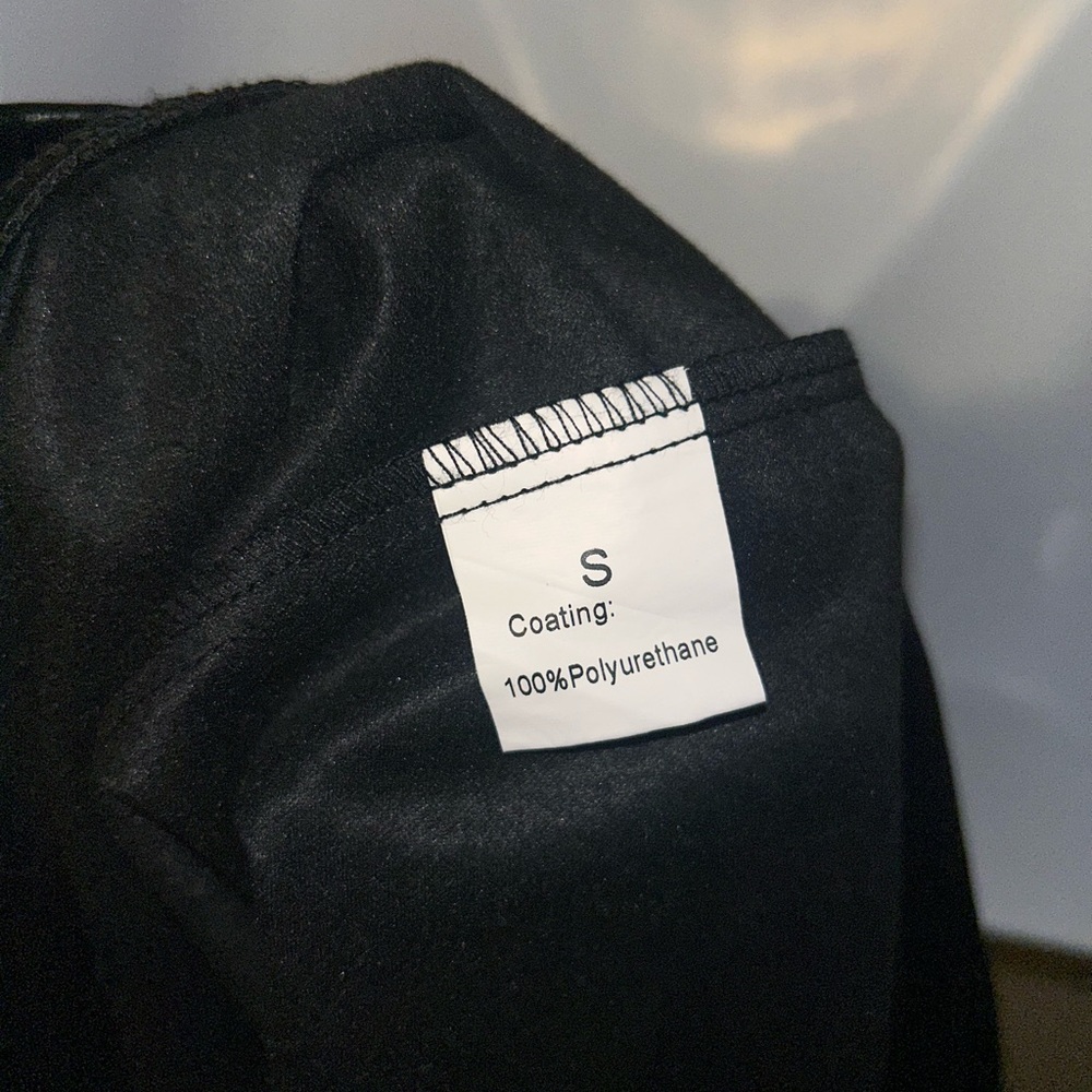 Women's Black Faux Leather Skater Skirt - Picture 3 of 3